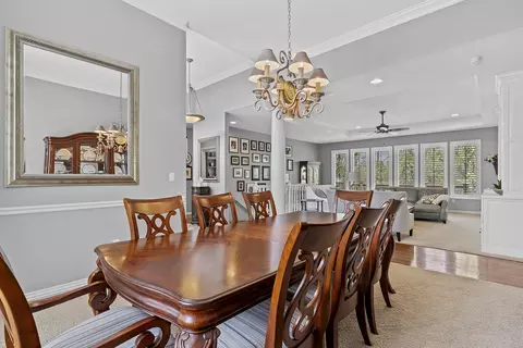 Dining - 4884 E Kingwood Ct, Springfield, MO 65809 photo 3 of 3