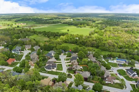 View/Area - 4884 E Kingwood Ct, Springfield, MO 65809 photo 7 of 7