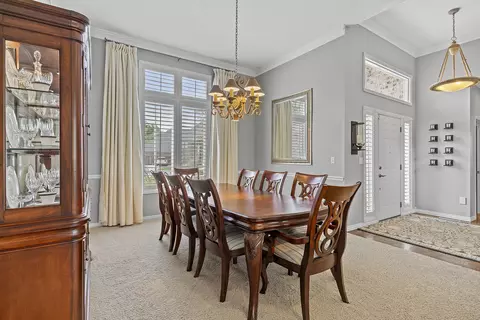 Dining - 4884 E Kingwood Ct, Springfield, MO 65809 photo 2 of 3