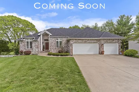 4884 E Kingwood Ct, Springfield, MO 65809