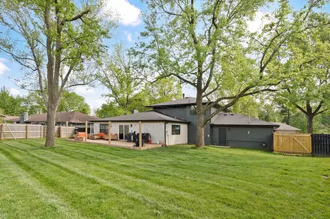 Exterior - 1883 E Cardinal St, Springfield, MO 65804 photo 12 of 14
