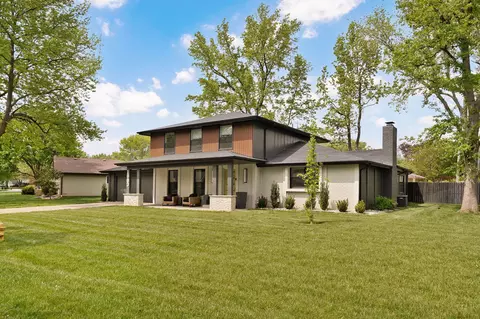 Exterior - 1883 E Cardinal St, Springfield, MO 65804 photo 2 of 14