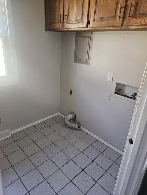 1645 W Swan St, Springfield, MO 65807 photo 13
