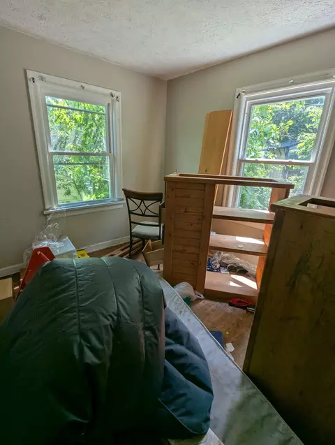 Bedroom - 421 S West Ave, Springfield, MO 65806 photo 3 of 4