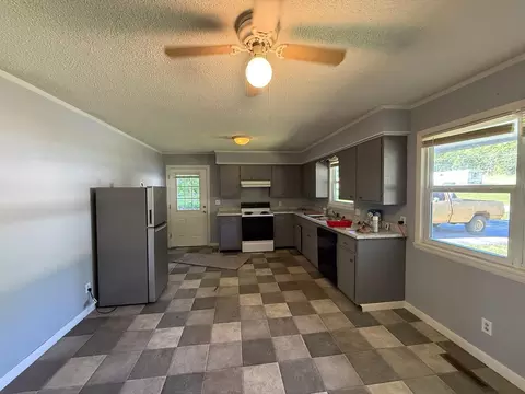Kitchen - 701 S 9th St, Thayer, MO 65791 photo 1 of 2