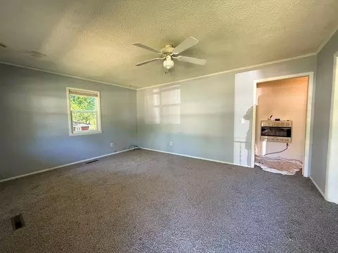 Living - 701 S 9th St, Thayer, MO 65791 photo 1 of 1