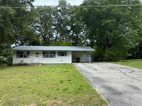 701 S 9th St, Thayer, MO 65791