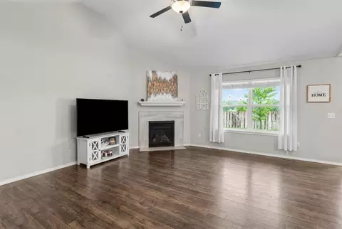 746 E Penzance Cir, Nixa, MO 65714 photo 8