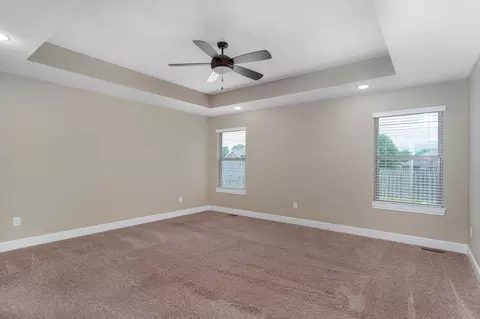 Bedroom - 4318 E Kentbrook Dr, Springfield, MO 65802 photo 1 of 5