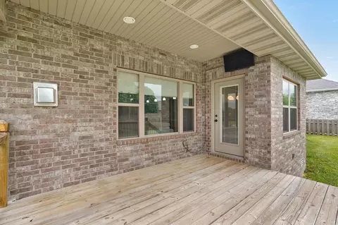Exterior - 4318 E Kentbrook Dr, Springfield, MO 65802 photo 5 of 11