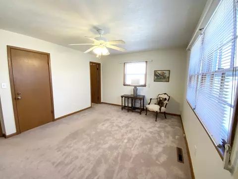 Bedroom - 2049 S Brighton Dr, Springfield, MO 65804 photo 4 of 5