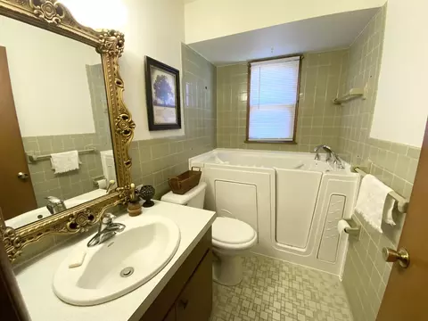 Bath - 2049 S Brighton Dr, Springfield, MO 65804 photo 1 of 2