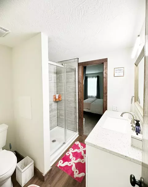 Bath - 8686 Fairway St, Willard, MO 65781 photo 2 of 5