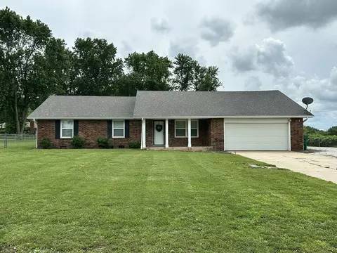 8686 Fairway St, Willard, MO 65781