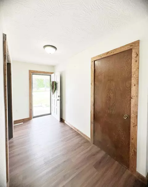 Entry Way - 8686 Fairway St, Willard, MO 65781 photo 1 of 2