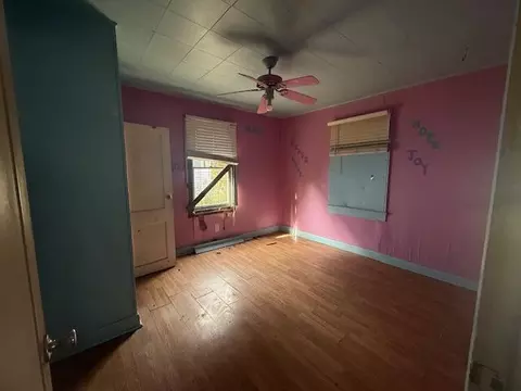 Bedroom - 2516 W Elm St, Springfield, MO 65806 photo 1 of 4