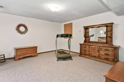 Bedroom - 6208 E Spring Circle Dr, Springfield, MO 65809 photo 10 of 11