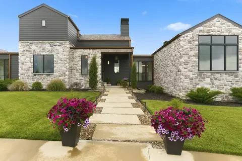 Exterior - 269 E Wisteria Ln, Ozark, MO 65721 photo 3 of 10