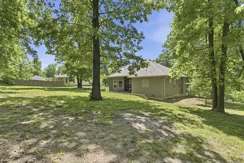 Exterior - 1500 N 14th St, Ozark, MO 65721 photo 6 of 7