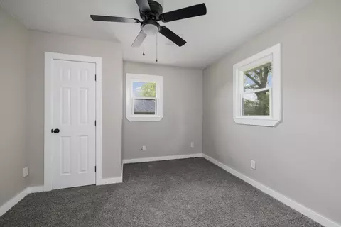 Bedroom - 1520 S Devon Rd, Springfield, MO 65809 photo 4 of 9