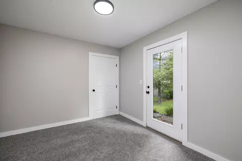 Bedroom - 1520 S Devon Rd, Springfield, MO 65809 photo 3 of 9