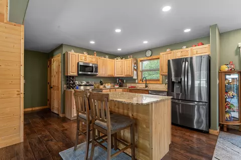 Kitchen - 237 Tanglewood St, Shell Knob, MO 65747 photo 1 of 3