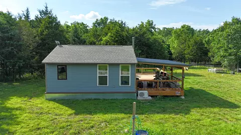 Exterior - 11932 Greenwood Rd, Cabool, MO 65689 photo 5 of 19