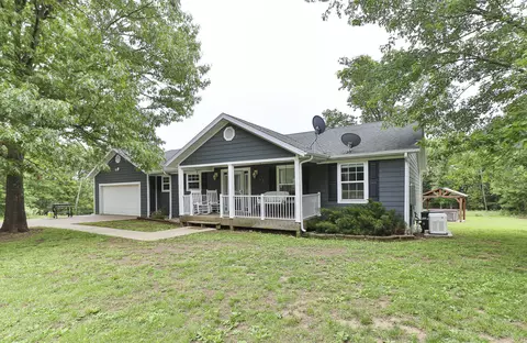 Exterior - 778 E Dade 52, Greenfield, MO 65661 photo 2 of 13