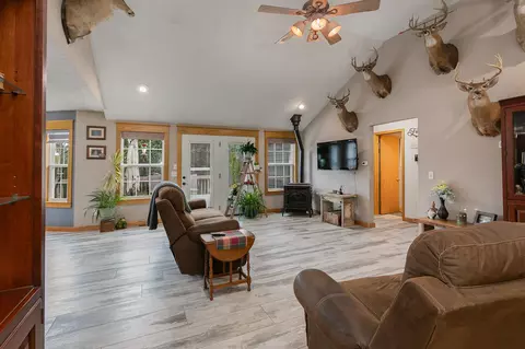Other - 778 E Dade 52, Greenfield, MO 65661 photo 2 of 33
