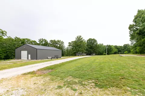 Exterior - 778 E Dade 52, Greenfield, MO 65661 photo 12 of 13