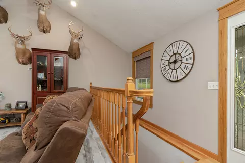 Entry Way - 778 E Dade 52, Greenfield, MO 65661 photo 4 of 6