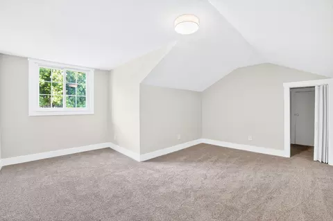 Bedroom - 1058 E Cambridge St, Springfield, MO 65807 photo 3 of 3