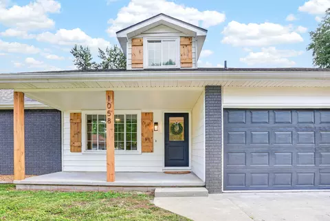 Exterior - 1058 E Cambridge St, Springfield, MO 65807 photo 3 of 5