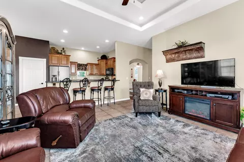 Living - 129 Hackberry Ln, Branson, MO 65616 photo 3 of 5