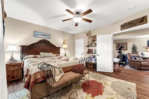 Bedroom - 129 Hackberry Ln, Branson, MO 65616 photo 5 of 7