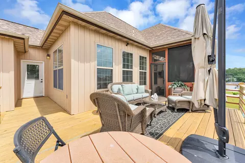 Exterior - 129 Hackberry Ln, Branson, MO 65616 photo 8 of 16