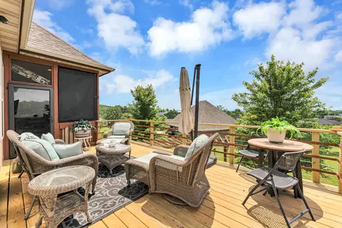 Exterior - 129 Hackberry Ln, Branson, MO 65616 photo 4 of 16