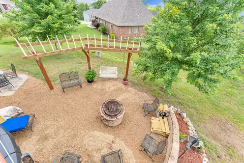 Exterior - 129 Hackberry Ln, Branson, MO 65616 photo 9 of 16
