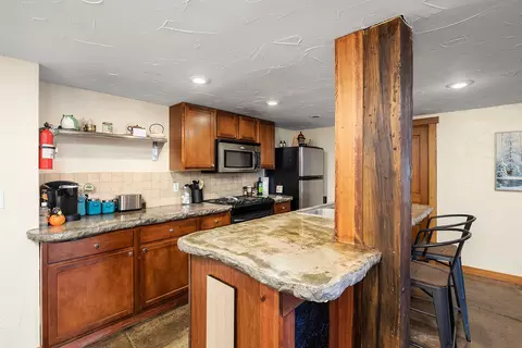 Kitchen - 509 W Olive St #105, Springfield, MO 65806 photo 2 of 3