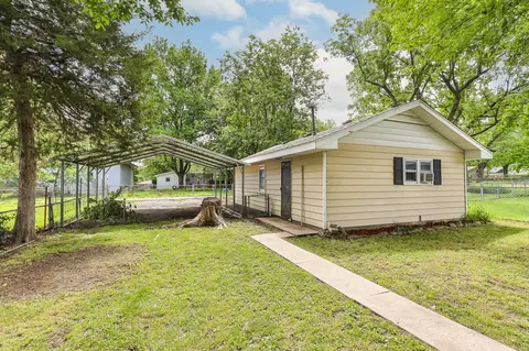 Exterior - 2548 N Main Ave, Springfield, MO 65803 photo 7 of 7