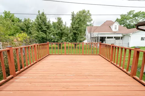 Exterior - 525 E Scott St, Monett, MO 65708 photo 5 of 13