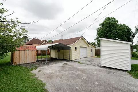 Exterior - 525 E Scott St, Monett, MO 65708 photo 10 of 13