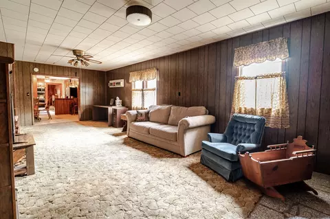 Living - 525 E Scott St, Monett, MO 65708 photo 6 of 7