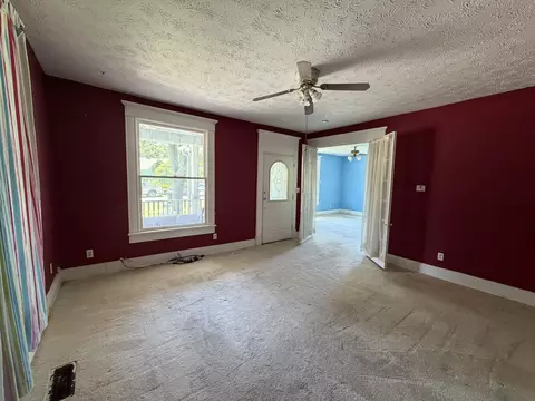 Living - 1665 E Mcdaniel St, Springfield, MO 65802 photo 1 of 1