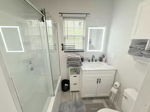 Bath - 148 Crooked Tree Rd, Galena, MO 65656 photo 1 of 3