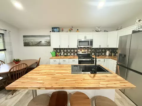 Kitchen - 148 Crooked Tree Rd, Galena, MO 65656 photo 2 of 3
