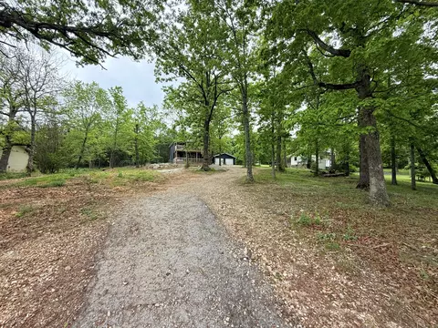 Exterior - 148 Crooked Tree Rd, Galena, MO 65656 photo 4 of 6