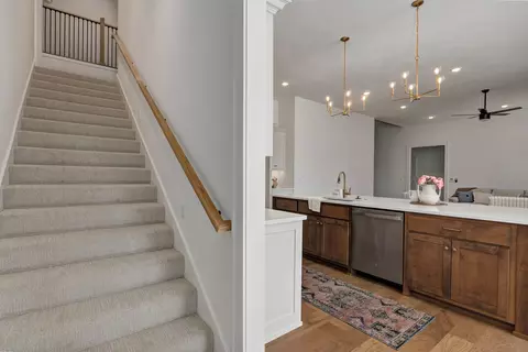Entry Way - 2079 N Silver Charm Ave, Springfield, MO 65802 photo 3 of 4