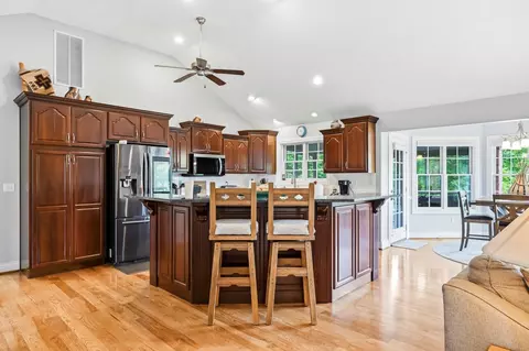 Kitchen - 3454 N Prince Ln, Springfield, MO 65803 photo 1 of 5