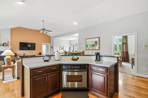 Kitchen - 3454 N Prince Ln, Springfield, MO 65803 photo 4 of 5